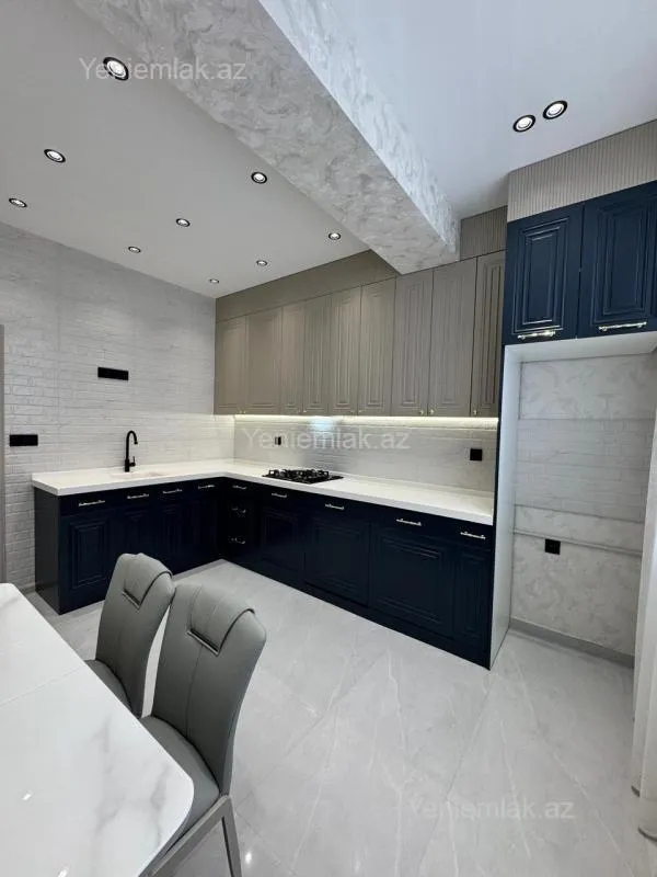 Satılır 2 otaqlı yeni tikili 80 m²