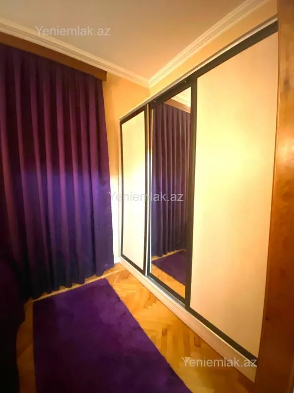 Satılır 2 otaqlı köhnə tikili 40 m²