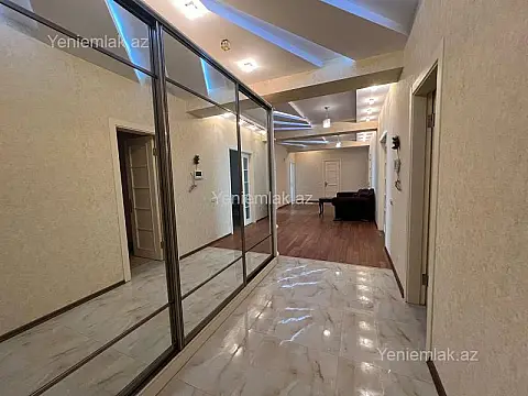 Satılır 5 otaqlı yeni tikili 185 m²