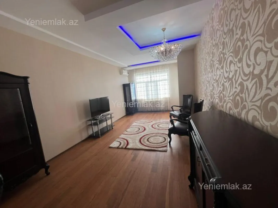 Satılır 5 otaqlı yeni tikili 185 m²