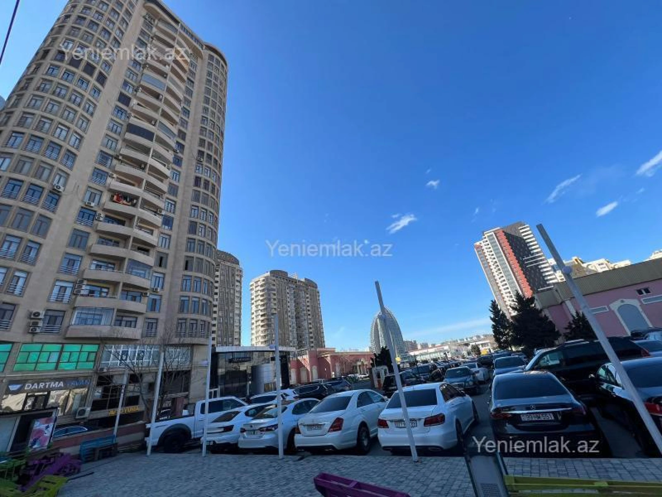 Satılır 3 otaqlı yeni tikili 144 m²