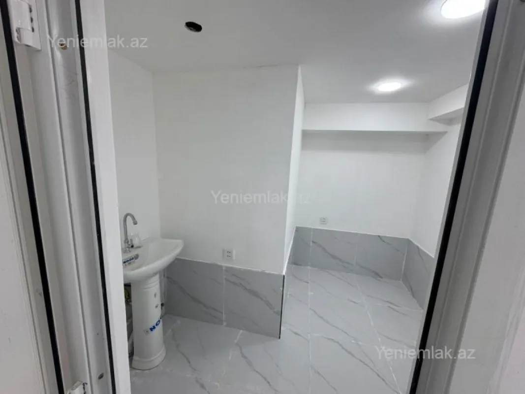 Satılır 1 otaqlı obyekt 100 m²