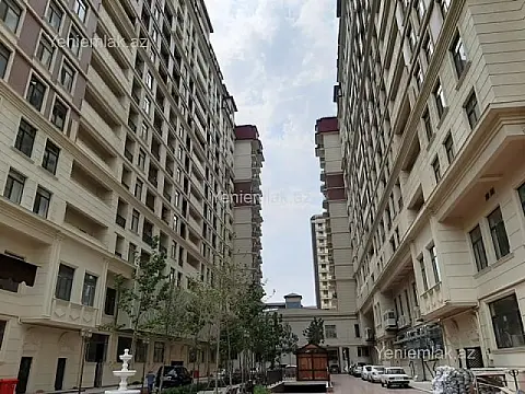 Satılır 4 otaqlı yeni tikili 181 m²