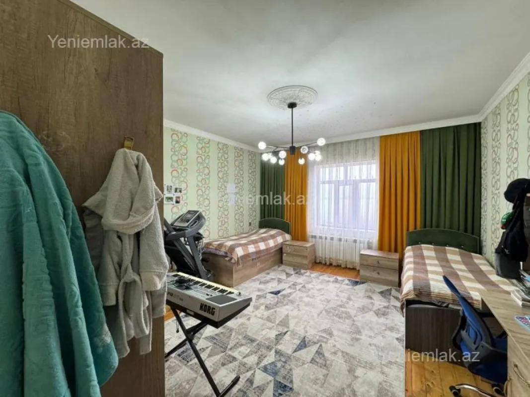 Satılır 3 otaqlı həyət evi 100 m²