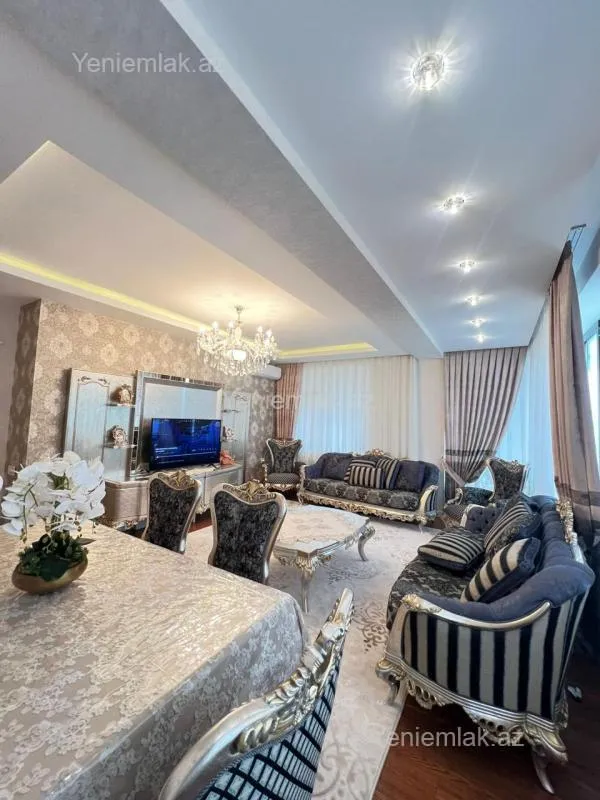Satılır 4 otaqlı yeni tikili 179 m²