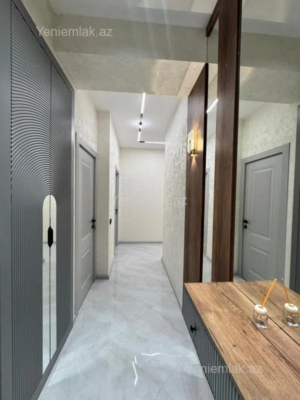 Satılır 2 otaqlı yeni tikili 83 m²