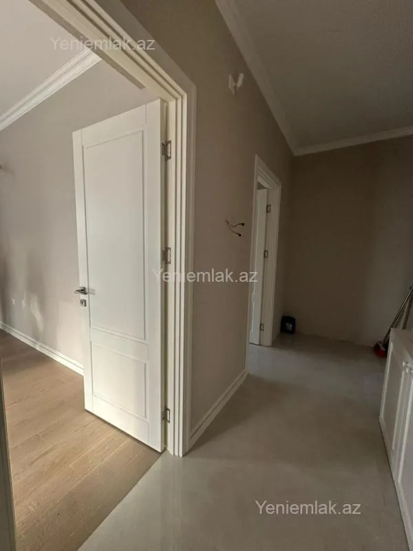 Satılır 3 otaqlı yeni tikili 84.3 m²