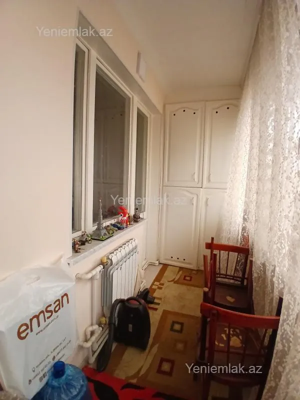 Satılır 2 otaqlı köhnə tikili 70 m²