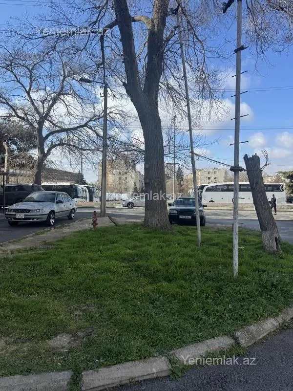 Satılır 2 otaqlı köhnə tikili 65 m²