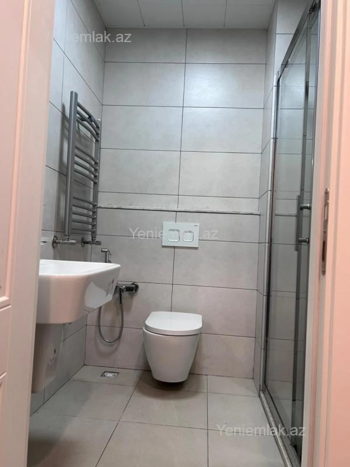 Satılır 3 otaqlı yeni tikili 75 m²