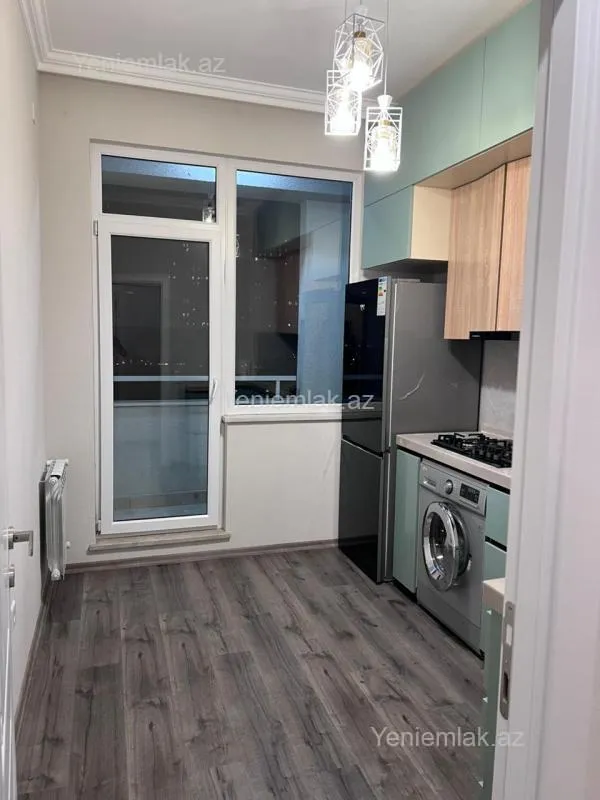 Satılır 3 otaqlı yeni tikili 75 m²
