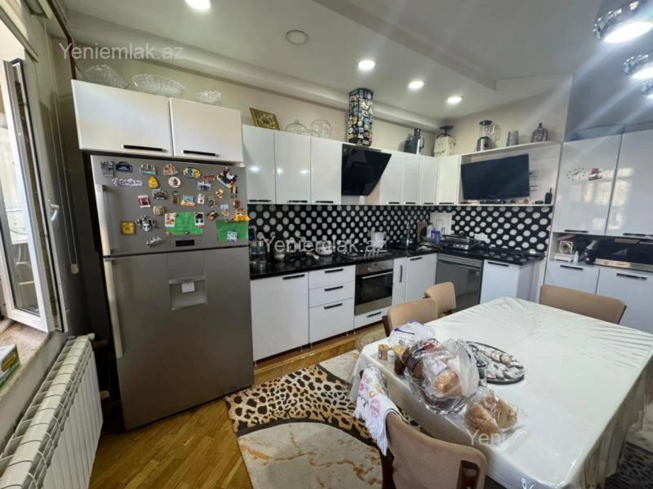 Satılır 3 otaqlı yeni tikili 136 m²