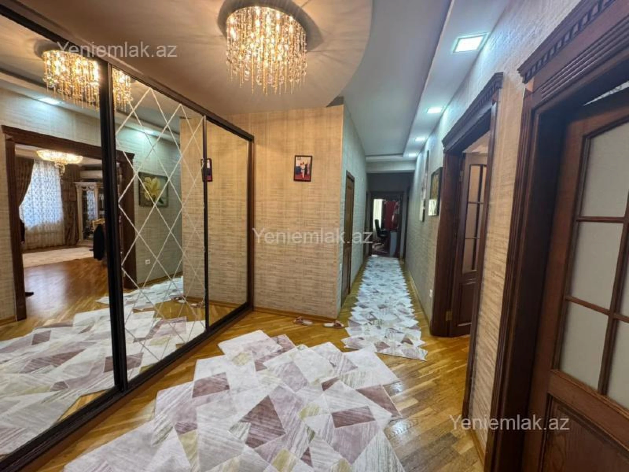 Satılır 3 otaqlı yeni tikili 136 m²