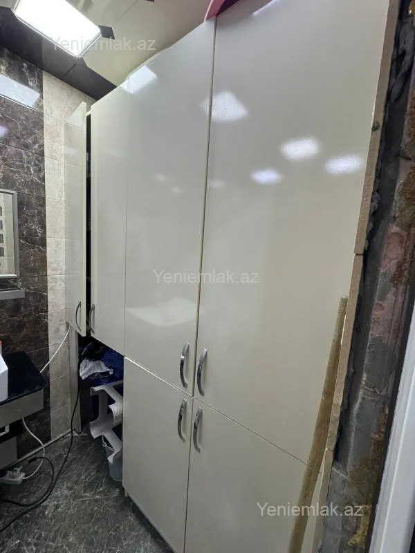 Satılır 3 otaqlı yeni tikili 136 m²