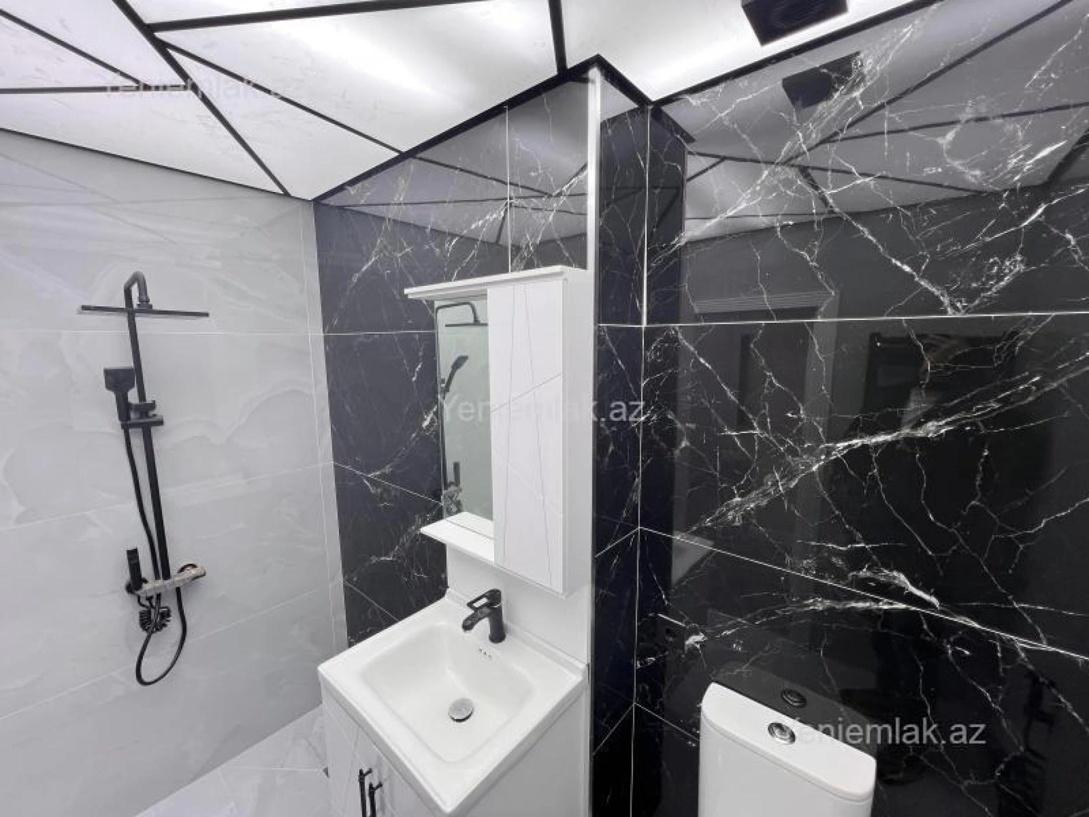 Satılır 3 otaqlı yeni tikili 90 m²