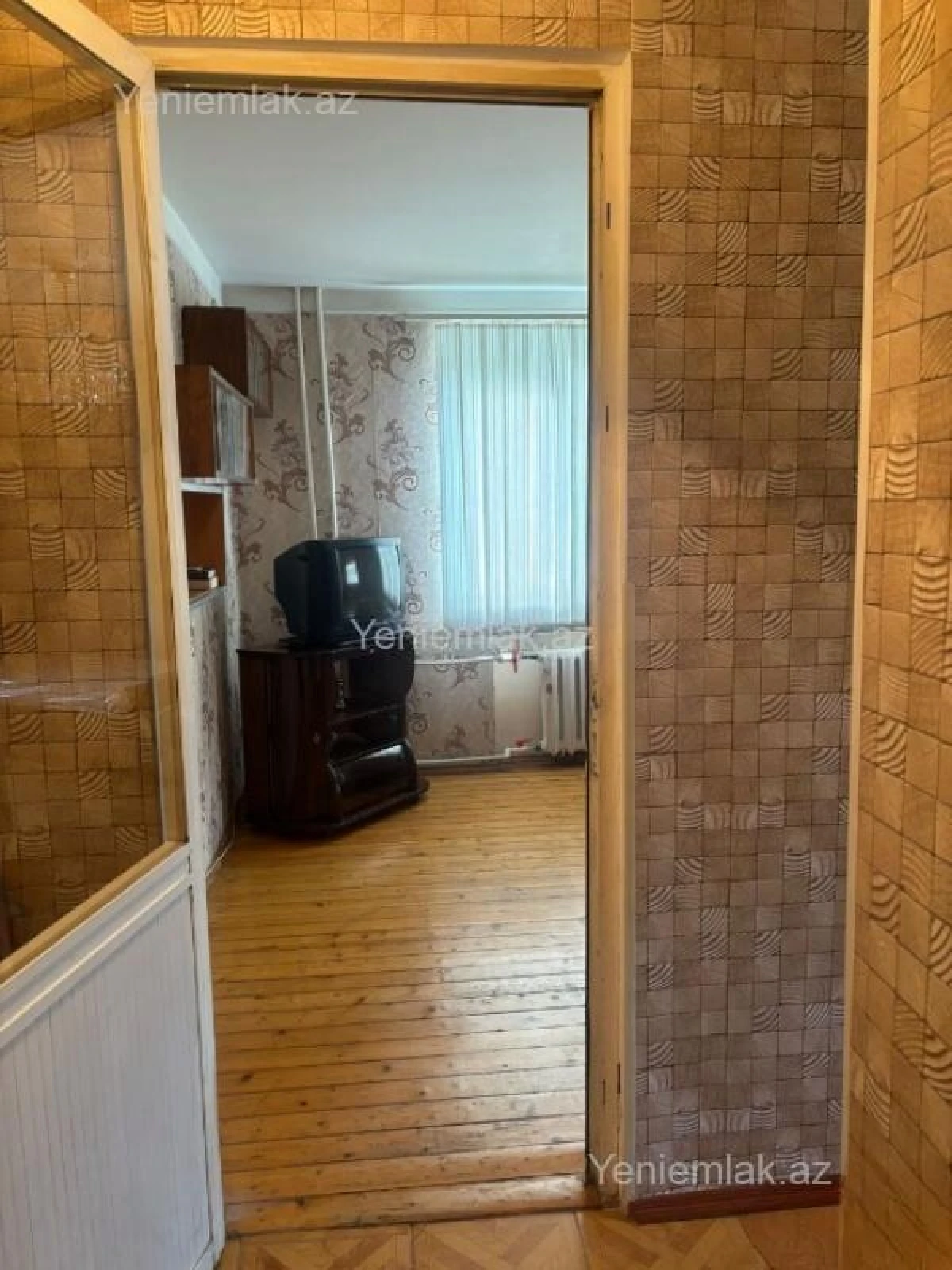 Satılır 1 otaqlı köhnə tikili 31 m²