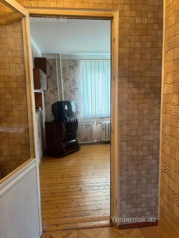 Satılır 1 otaqlı köhnə tikili 31 m²