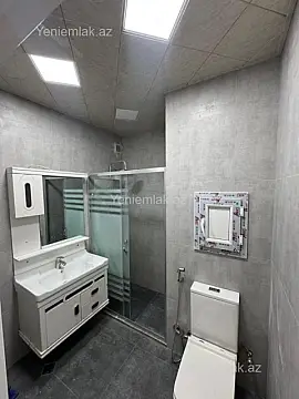 Satılır 3 otaqlı yeni tikili 80 m²