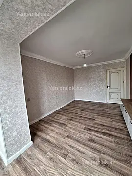 Satılır 2 otaqlı köhnə tikili 44 m²