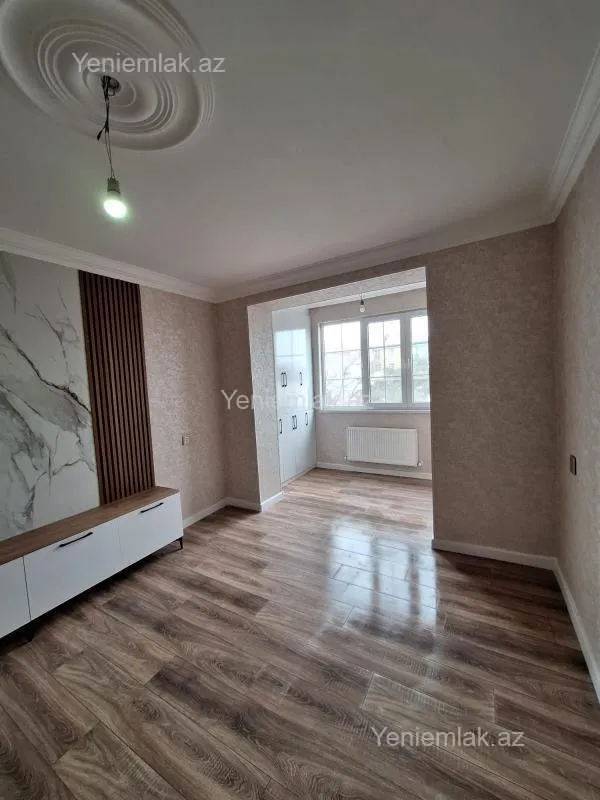 Satılır 2 otaqlı köhnə tikili 44 m²