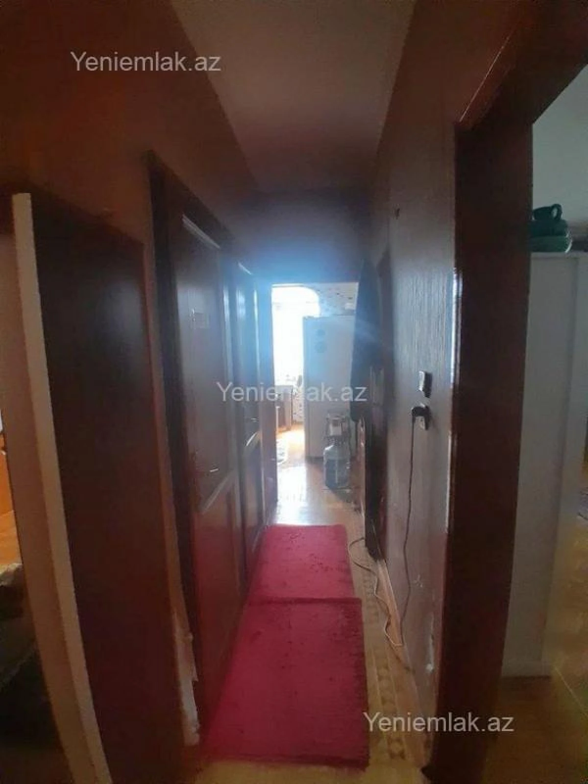 Satılır 4 otaqlı köhnə tikili 110 m²