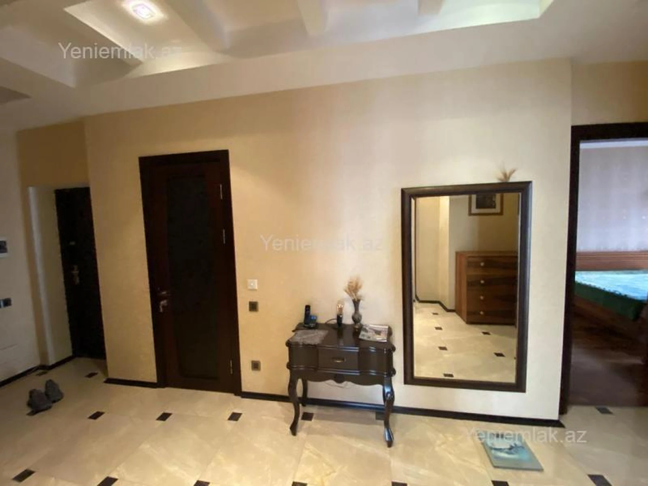 Satılır 3 otaqlı yeni tikili 126 m²