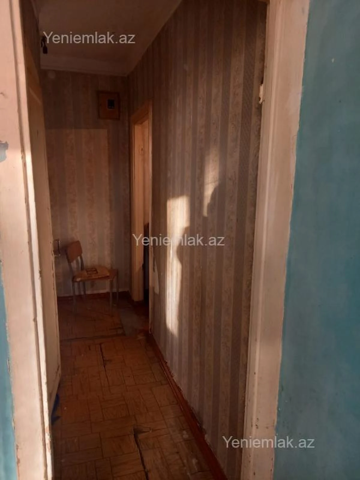 Satılır 1 otaqlı köhnə tikili 36 m²