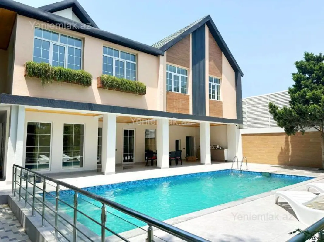 Satılır 6 otaqlı həyət evi 270 m²