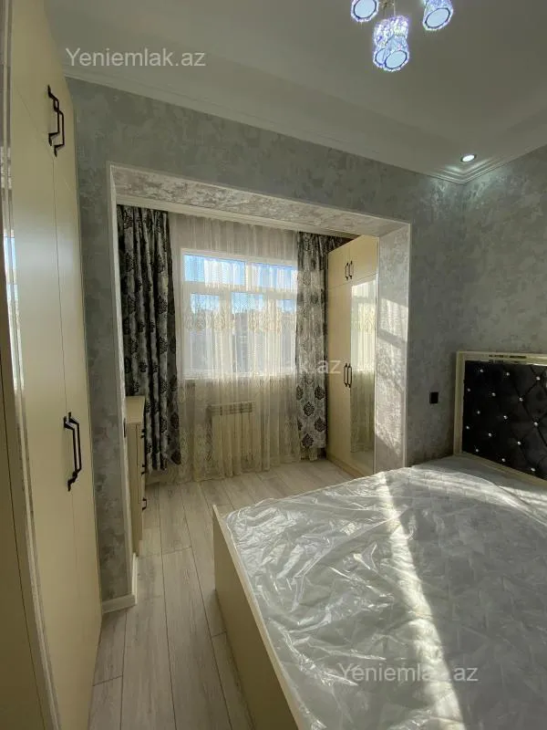 Satılır 2 otaqlı köhnə tikili 45 m²