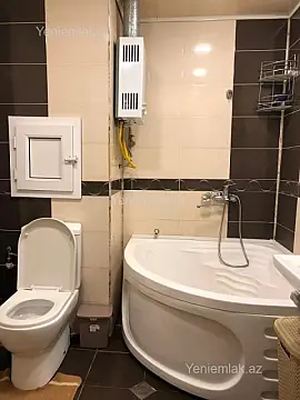 Satılır 3 otaqlı köhnə tikili 85 m²