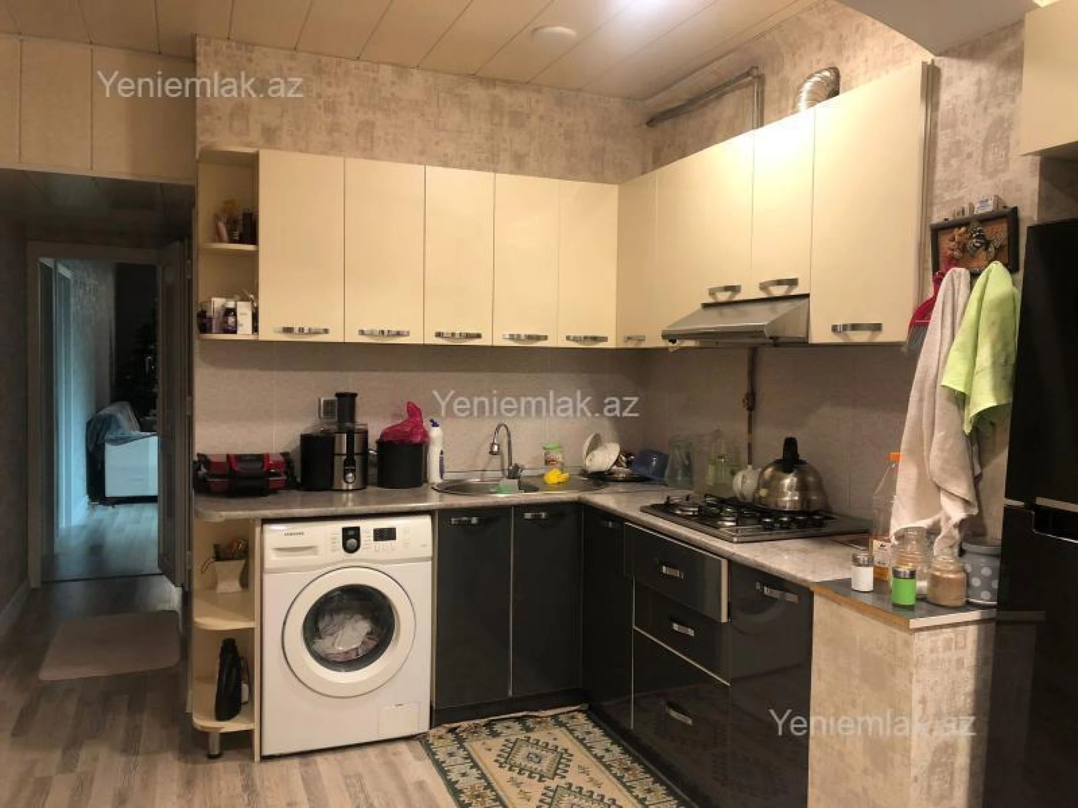 Satılır 3 otaqlı köhnə tikili 85 m²