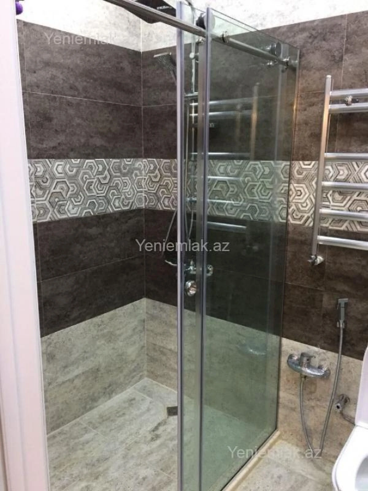 Satılır 2 otaqlı yeni tikili 60 m²