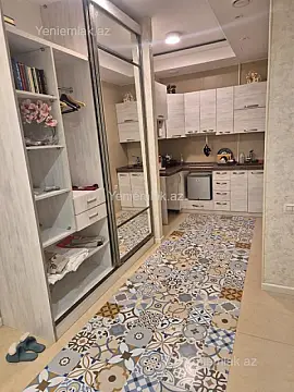 Satılır 2 otaqlı yeni tikili 70 m²