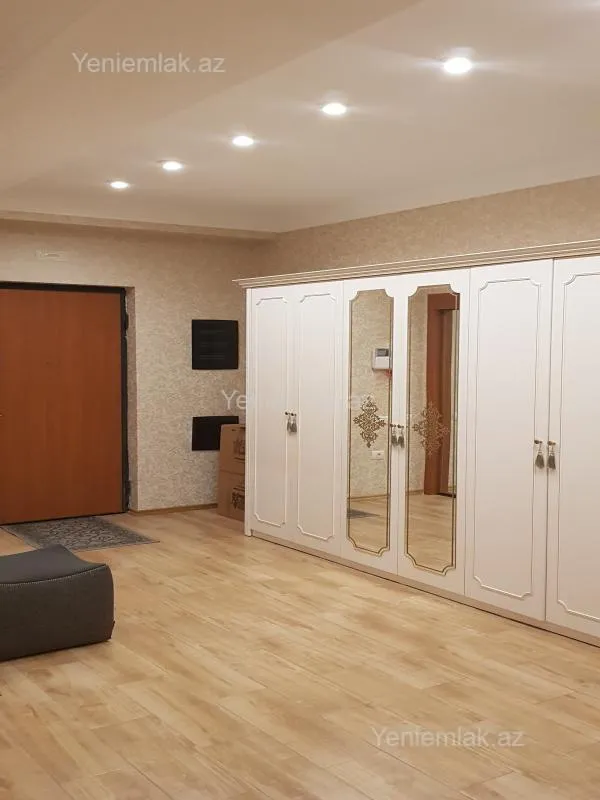 Satılır 3 otaqlı yeni tikili 187 m²