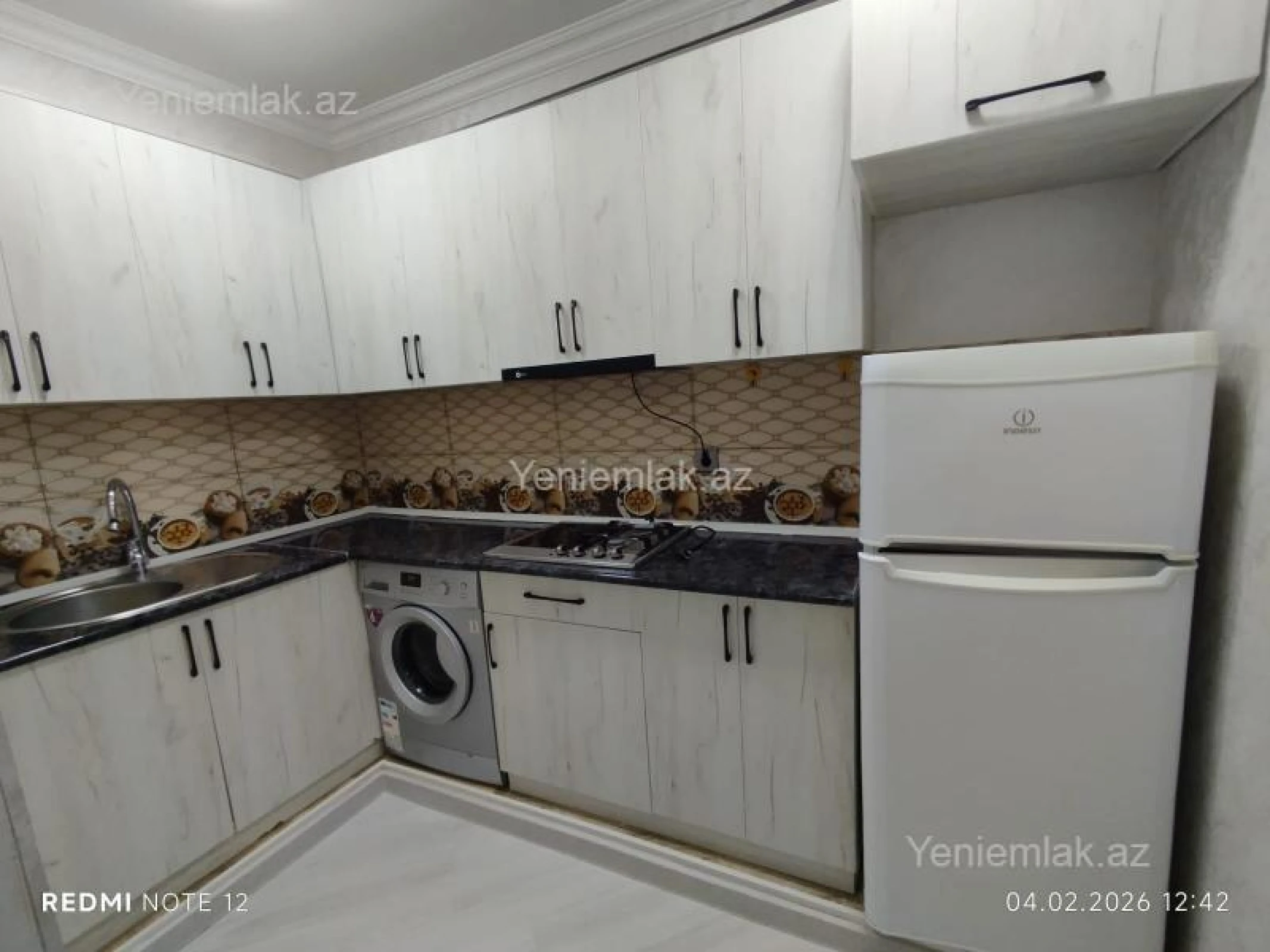 Satılır 3 otaqlı yeni tikili 60 m²