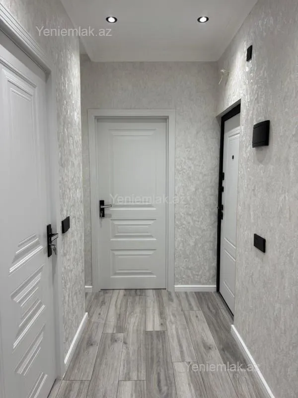 Satılır 2 otaqlı köhnə tikili 46 m²