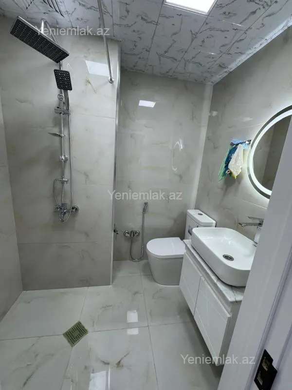 Satılır 2 otaqlı köhnə tikili 46 m²