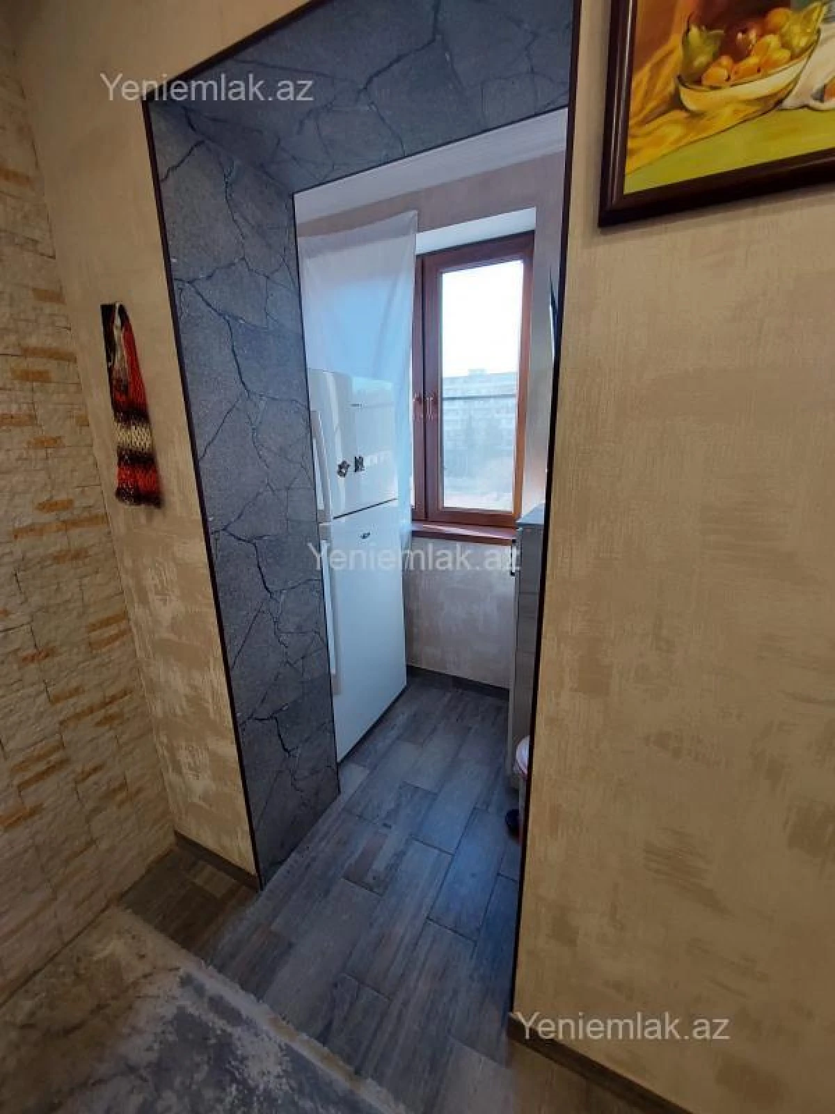 Satılır 4 otaqlı köhnə tikili 120 m²
