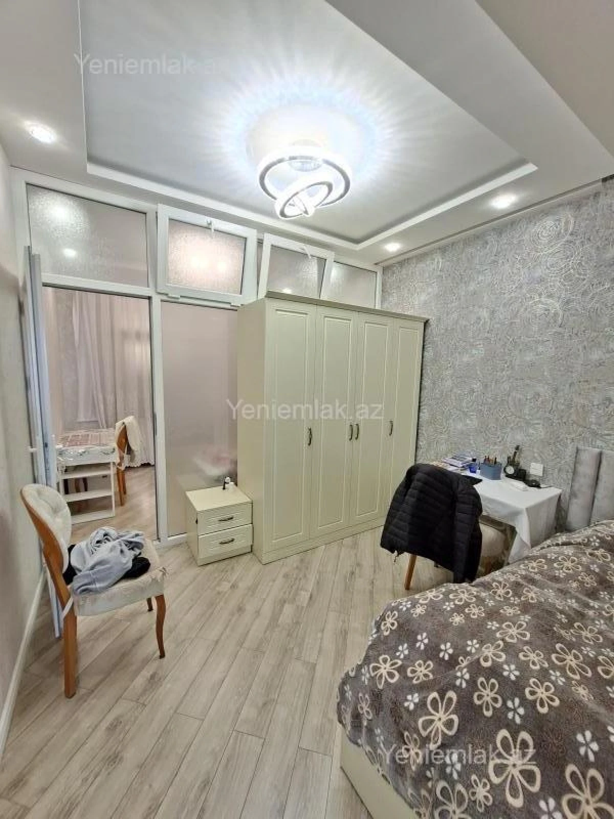 Satılır 3 otaqlı yeni tikili 101 m²
