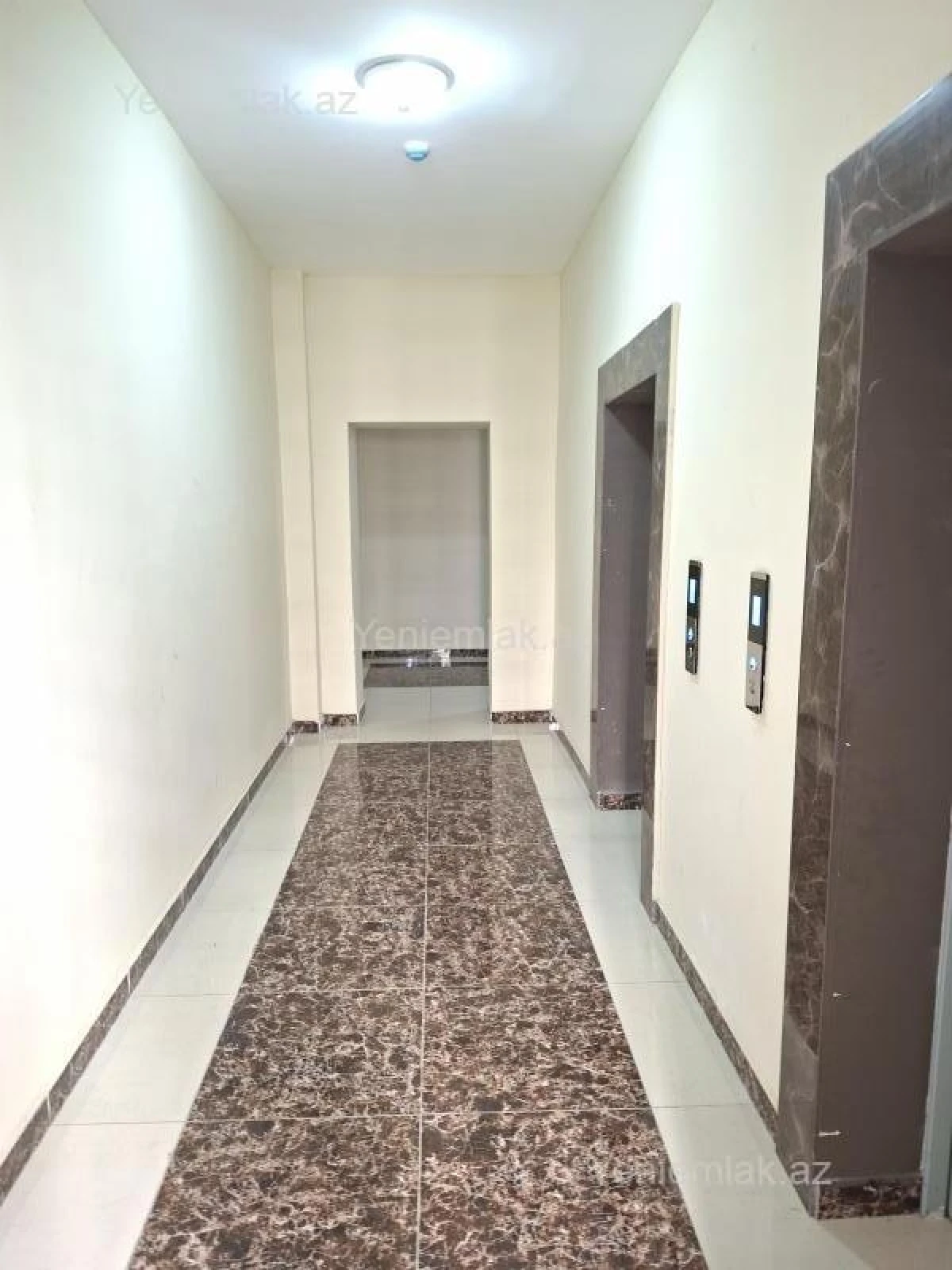 Satılır 3 otaqlı yeni tikili 101 m²