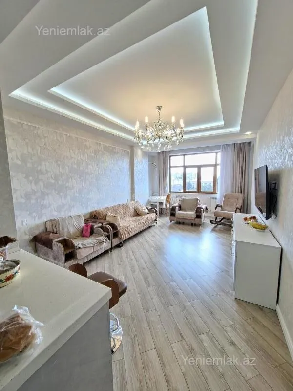 Satılır 3 otaqlı yeni tikili 101 m²