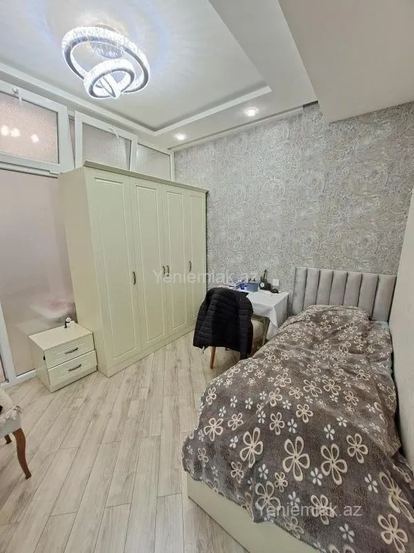 Satılır 3 otaqlı yeni tikili 101 m²