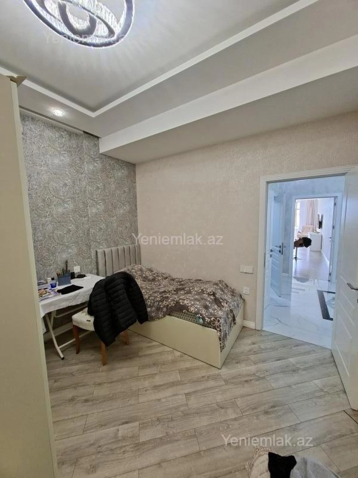 Satılır 3 otaqlı yeni tikili 101 m²