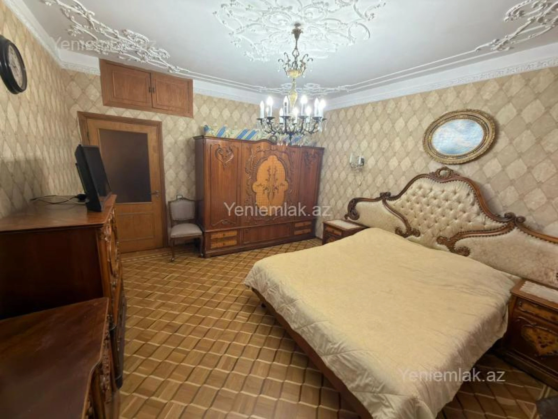 Satılır 5 otaqlı köhnə tikili 110 m²