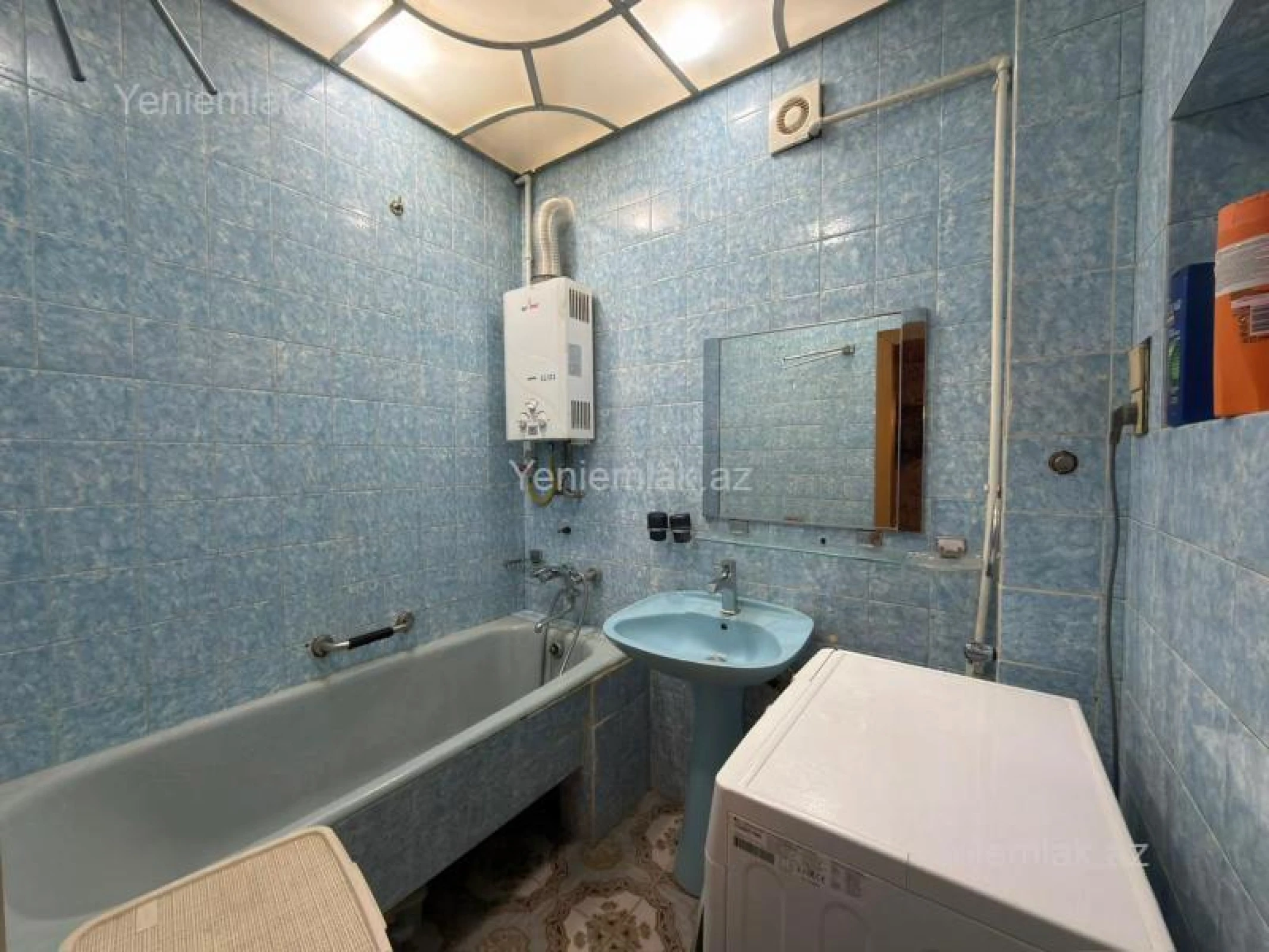 Satılır 5 otaqlı köhnə tikili 110 m²