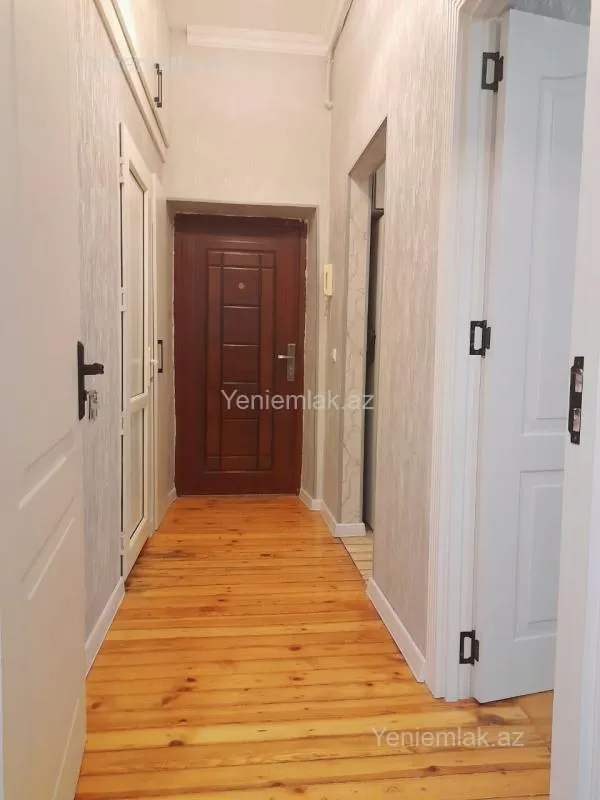 Satılır 2 otaqlı yeni tikili 50 m²