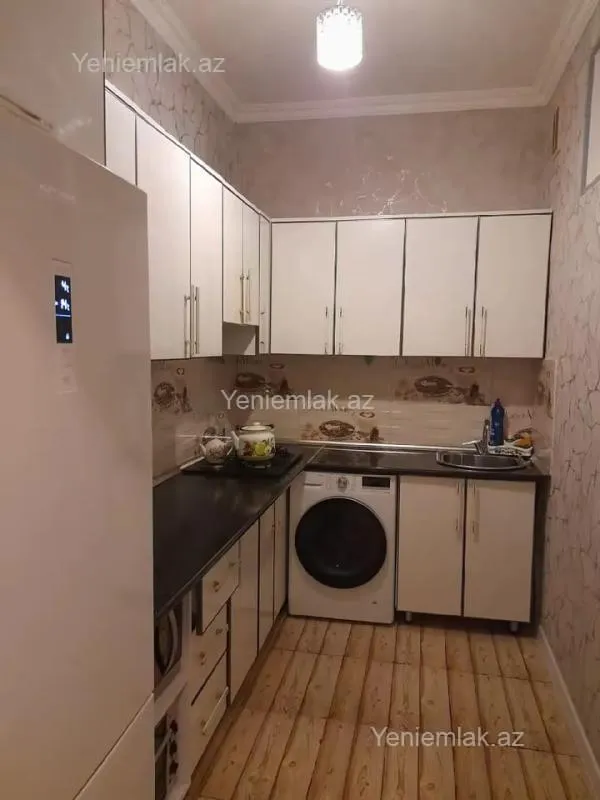 Satılır 2 otaqlı yeni tikili 50 m²