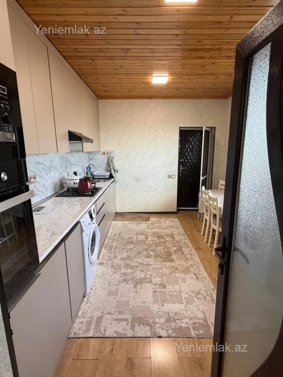 Satılır 7 otaqlı həyət evi 220 m²
