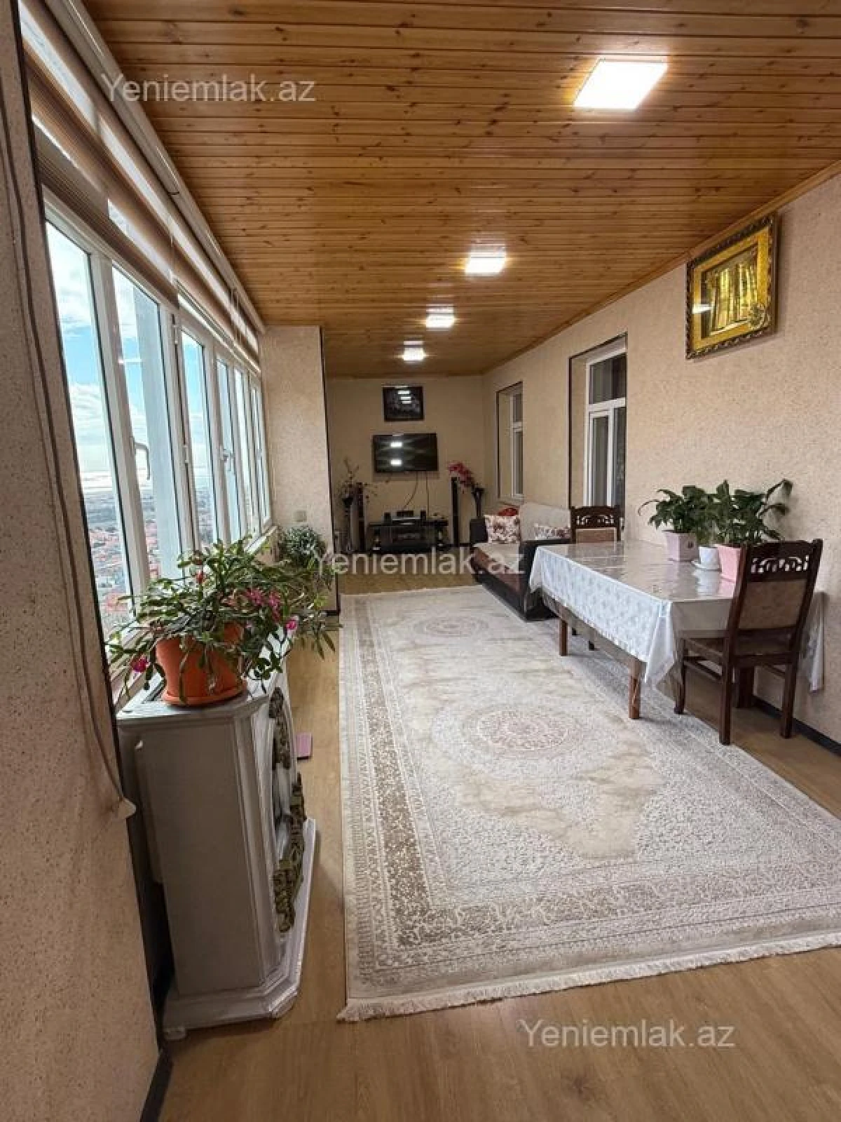 Satılır 7 otaqlı həyət evi 220 m²