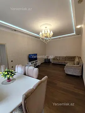Satılır 4 otaqlı həyət evi 156 m²